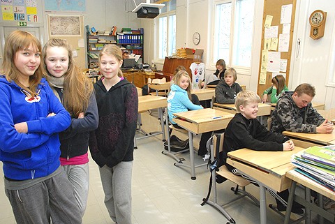 Emma Siltalan, Jessica Laitsaaren ja Katariina Närhisen lomasuunnitelmat olivat jo hyvissä ajoin selvillä.