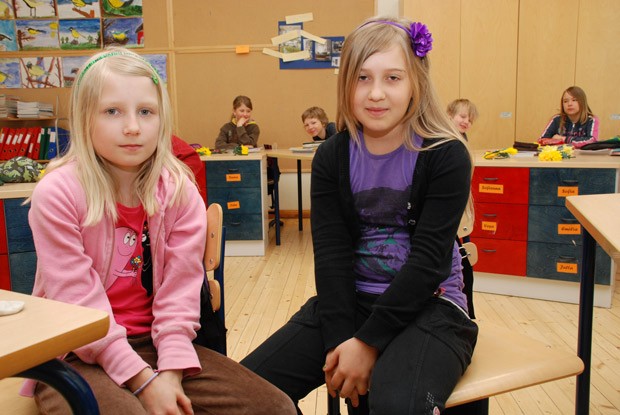 Pnja Nuutinen ja Henna Tuominen olisivat aloittaneet ruotsin opiskelun.