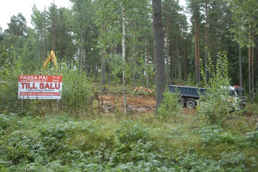 Tenholaan valmistuu keväällä kaksi rivitaloa.