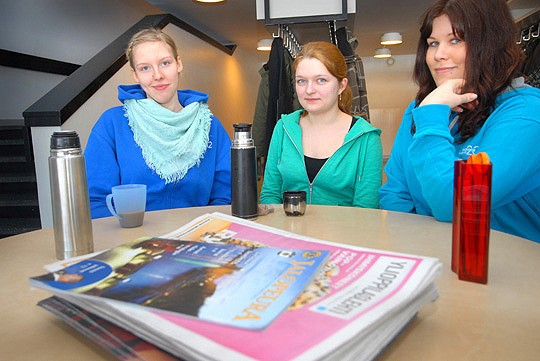 Sari Niemi, Sini Nyman ja Katri Passi sanovat, että ylioppilaaskokeessa kirjoitettavat aineet eivät valikoidu helppouden vaan sen mukaan, mihin jatko-opinnoissa aikoo keskittyä.