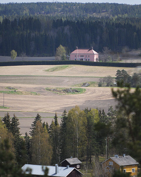 Kuukalliolta näkee muun muassa Pohjankartanon aivan uudesta kulmasta.