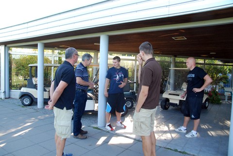 PeU:n miesten koripallovalmentaja Pasi Laine, PeU:n koripallojaoston puheenjohtaja Pekka Leikkonen, Salon Vilppaan päävalmentaja Mikko Tupamäki, sekä PeU:n miesten koripallojoukkueen pelaaja Niilo Merilä sekä Salon Vilppaan junnuvalmentaja Toni Nyman odottavat seurojen tiiviinä jatkuvaa yhteistyötä avoimin mielin.