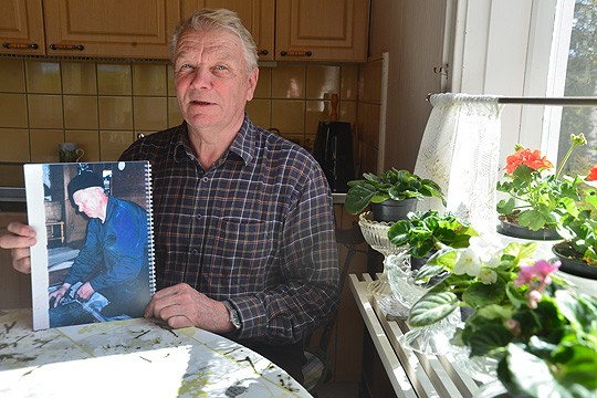 Olavi Henttinen on asunut samassa talossa 50 vuotta ja kiertänyt sieltä käsin Kiskoa nuohoojana yli 40 vuotta. Sattumukset matkan varrelta on koottu nyt yksiin kansiin.