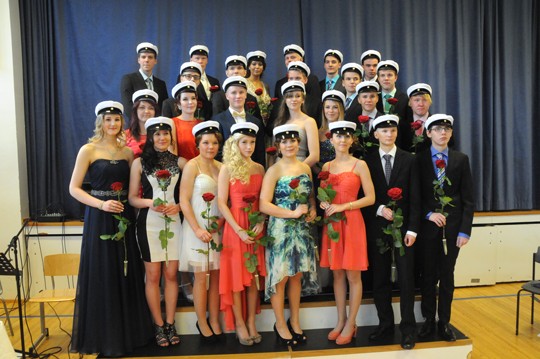 Perniön lukion ylioppilaat vuosimallia 2014 ovat tässä.