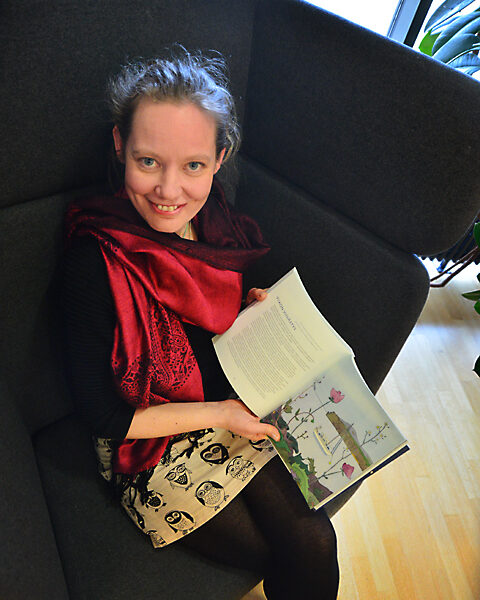 Pive Toivonen jakaa matkakokemuksensa kirjan muodossa.