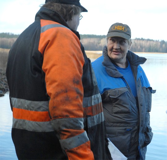 Matti Karvonen ja Tuomo Vuorikoski pitivät kalastusmaksujen uudistusta oikeansuuntaisena.