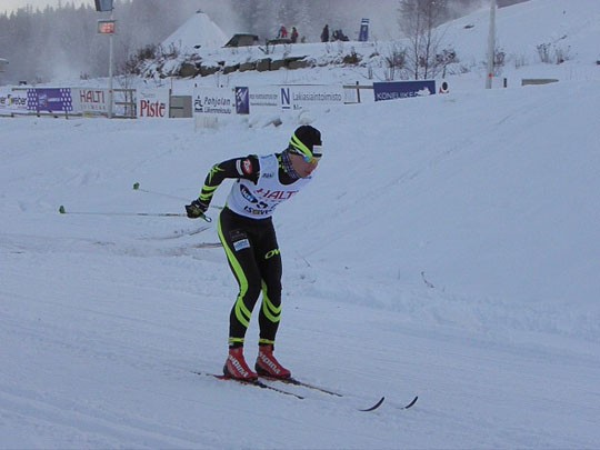 Lauri Vuorinen oli viime viikonloppuna vauhdissa Rovaniemen hangilla. Kuva Erja Vuorinen.