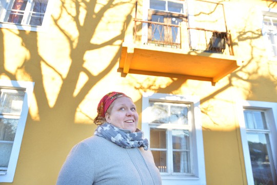 Aino Lapila-Marcus vietti joulua lapsuudenmaisemissaan Perniössä. Koti ja työ ovat Helsingissä.