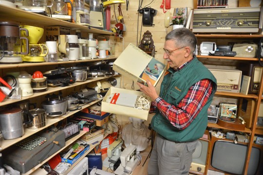 Tällaistakin on tehty Fiskarsin nimellä: kotikäyttöön tarkoitettu hiustenkuivaaja lienee 70-luvulta.