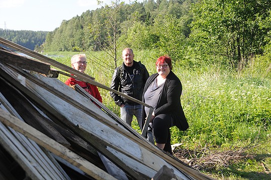 Kokon paikka on Teijolla aivan meren rannassa. Marja-Sisko Ranta, Tommi Loimovuori ja Mari Holopainen arvelevat, että komeampaa ei läheltä löydy.