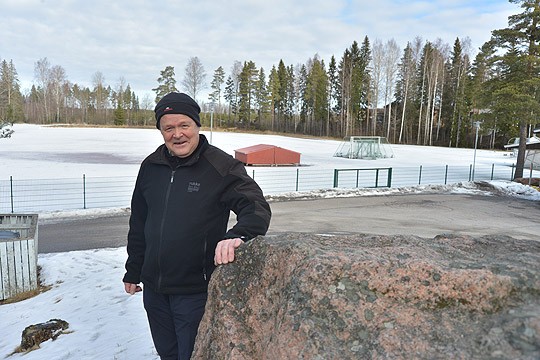 Talvi on ollut säiltään vaihteleva, mutta Jarmo Sarhola kertoo päässeensä laduille riittävästi.