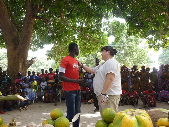 Susanna Työppönen tapasi kummipoikansa Laminen.