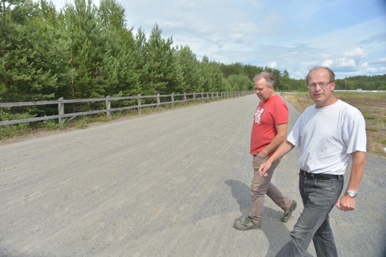 Kai Tuusan ja Kalle Melkkilän toiveissa on poutasäätä lauantaiksi.