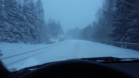 Nämä kelit tulevat taas. Liikennevirasto korottaa hoitoluokkia yli 10 000 kilometrillä koko Suomessa.