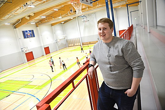 Pikkujätti-turnaus tuo Perniöön 34 juniorijoukkuetta, kertoo turnaussihteeri Eemil Peltola.