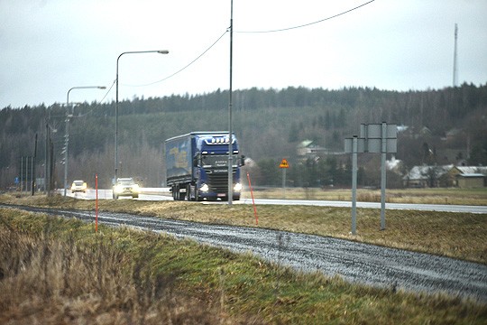 Eteläisen Salon vilkkain liikennepaikka on tässä: väli Perniön asemalta Perniön kirkonkylään.