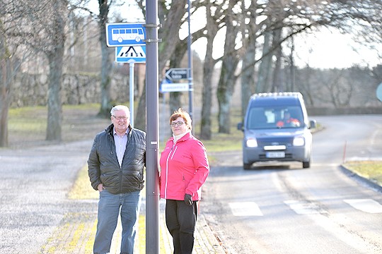 Tauno Kanervan kausi Eläkeliiton Perniön yhdistyksen puheenjohtajana päättyy ja pestistä ottaa kopin Pirjo Niittonen.